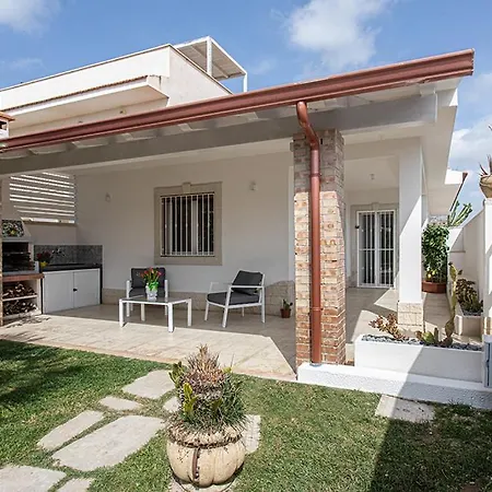 Villetta Asia FronteMare Santa Maria del Focallo Casa vacanze Ispica